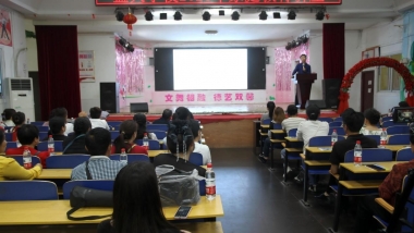 專業醫師傳授急救技能 牢筑兒童安全防線 ——藍天學校開展防溺水安全講座